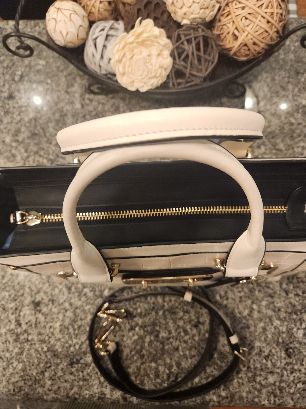 Coach Swagger 37 Croc-Embossed Satchel With Shoulder/Crossbody Strap - Picture 4 of 16